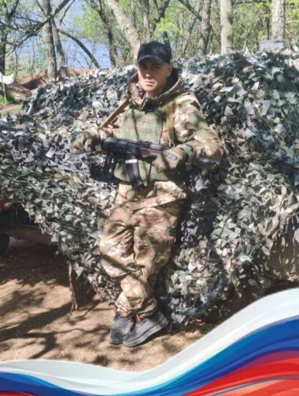 В сегодняшнем выпуске проекта "Победа - дело семейное" два участника - мать и сын. Альбина Иванова - куратор точки плетения в деревне Андреево-Базары Козловского округа. Александр - её сын, участник спецоперации на Запорожском направлении.